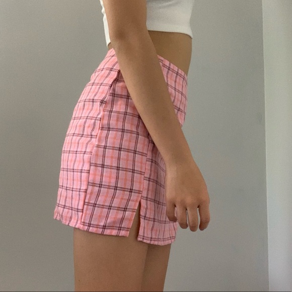 Shein slitted side pink plaid skirt - Picture 2 of 3